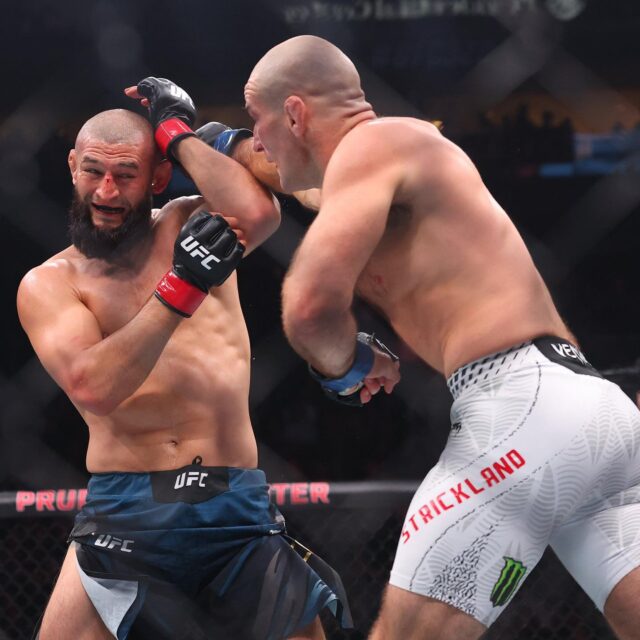 🥊 STRICKLAND DEFEATS CUMSHOT FOR THE UFC TITLE!!!💥

#JustPlainSport #UFC #SeanStrickland