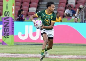 Tristan Leyds celebrates being named HSBC SVNS Men’s Player of the Year 2026 in the Springbok Sevens jersey